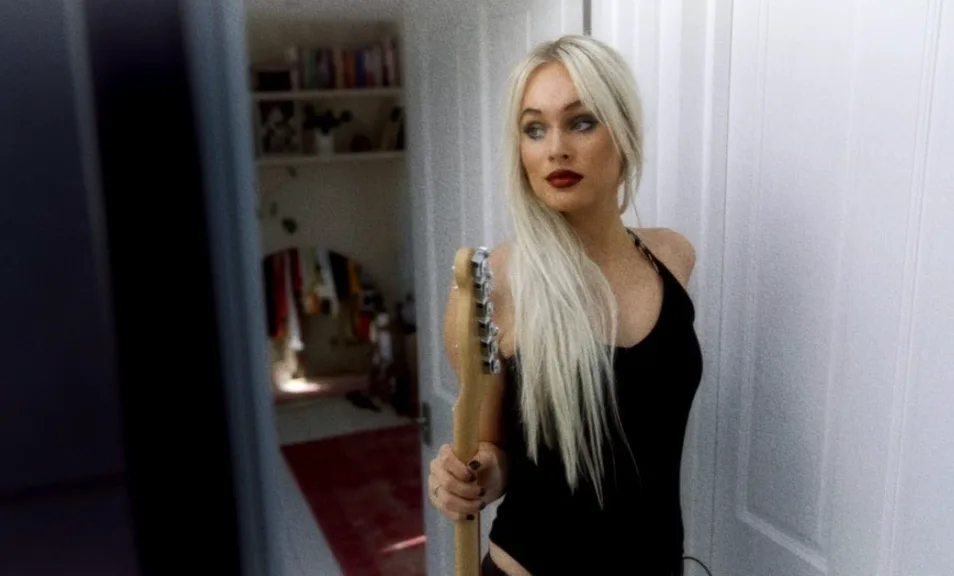 Sofia Ford + Daytura + Izzie Derry at The Hope and Ruin