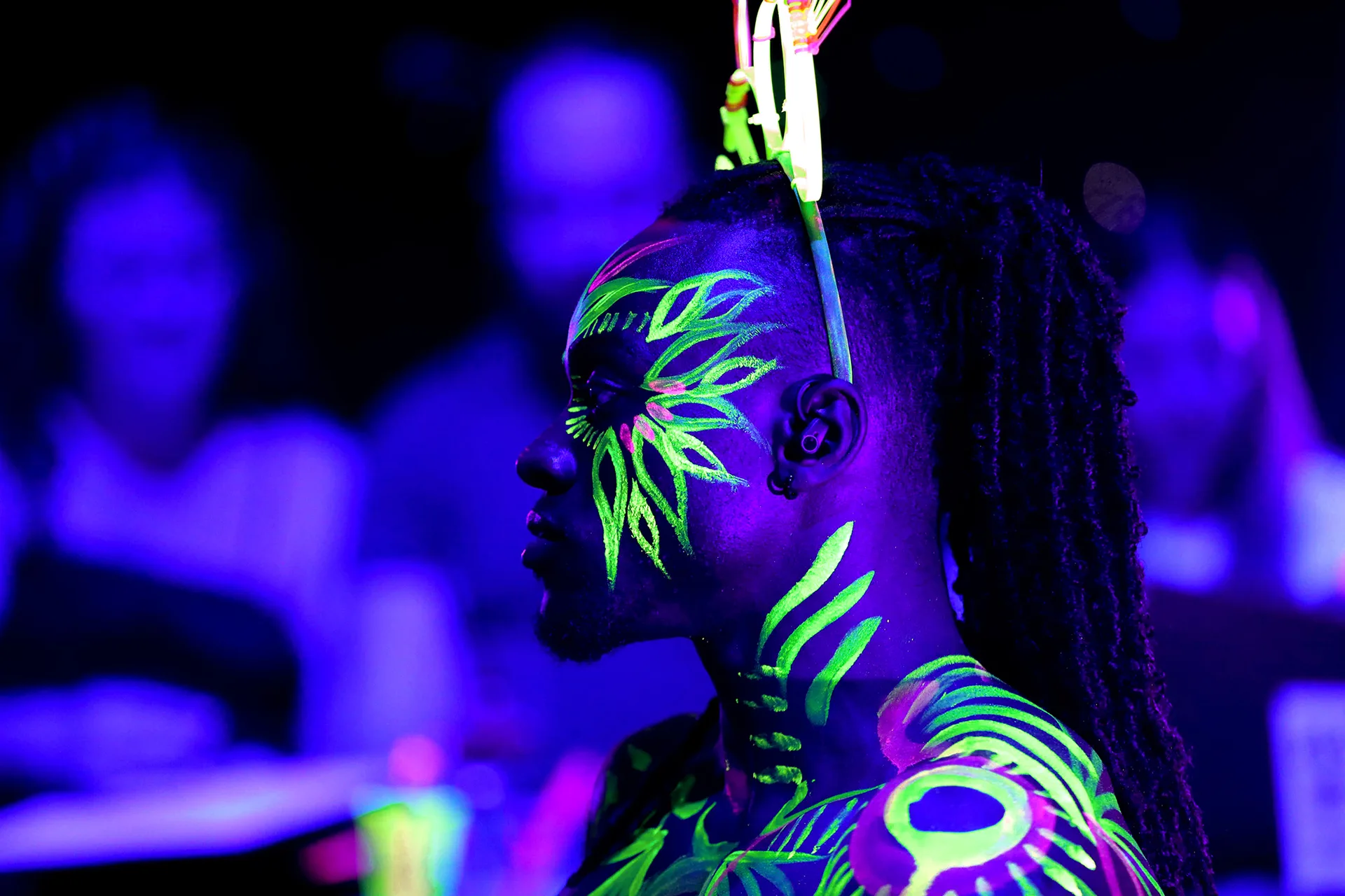 NEON NAKED LIFE DRAWING | OLD QUEENS HEAD | ANGEL at The Old Queens Head