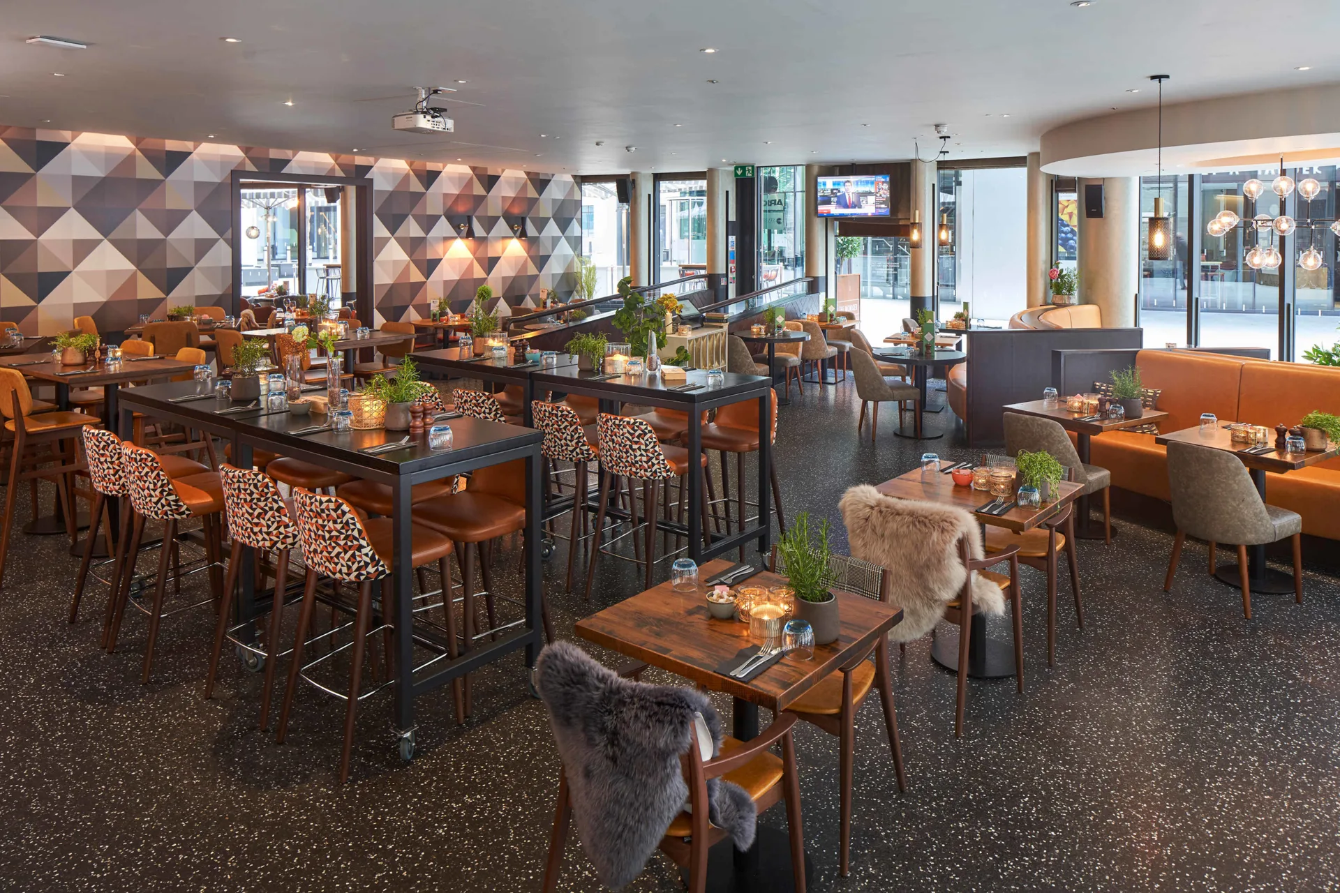 DateinaDash Date Score™ Speed Dating @ The Moniker (Ages 40-55)