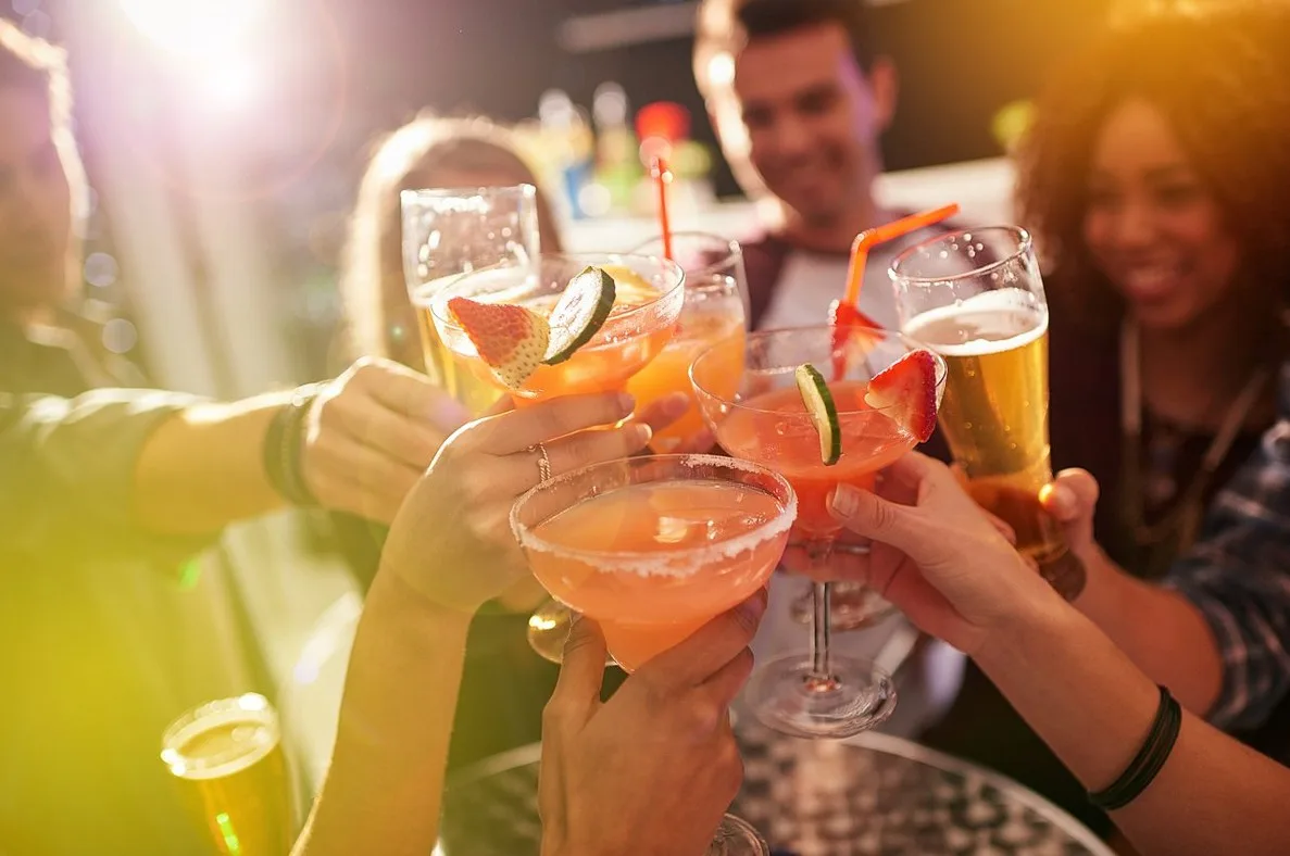 Afterwork Drinks🍺🍹 & Night Out💃🏻- Young Professionals Nottingham at OZ Bar