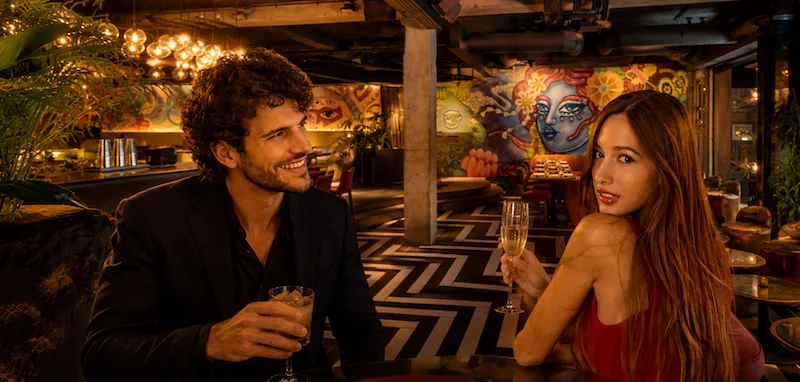 Friday Night Social at One of Soho's Hottest Cocktail Spots 🍸✨