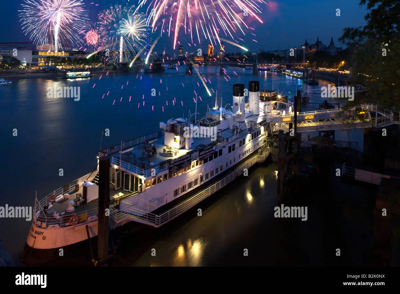 80s/90s Boat Party Aboard The Tattershall Castle - All Ages Welcome ! Saturday 26th September at Tattershall Castle