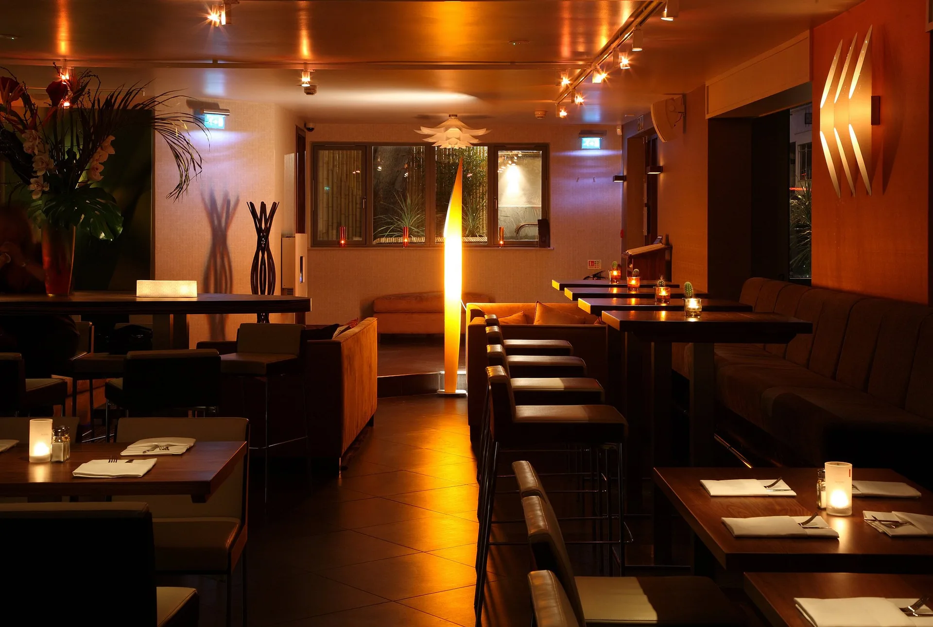 Surbiton Speed Dating | Ages 30–55 | Hotel Bosco