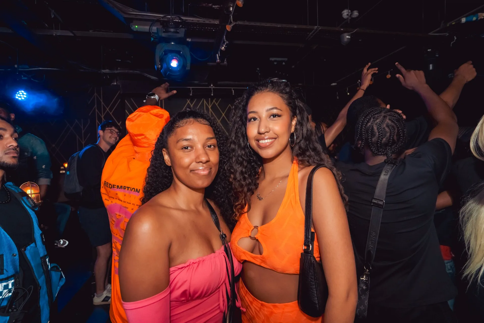 SLOW JAMS PARTY IN SHOREDITCH - FREE ENTRY BEFORE 12AM at Trapeze Bar