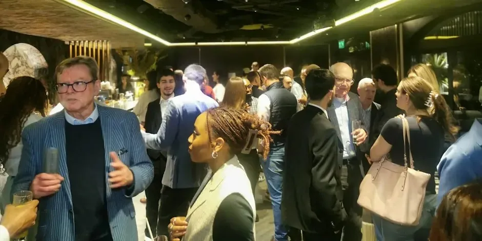 Italian Connector London: Networking for Professionals, Leaders & Innovator