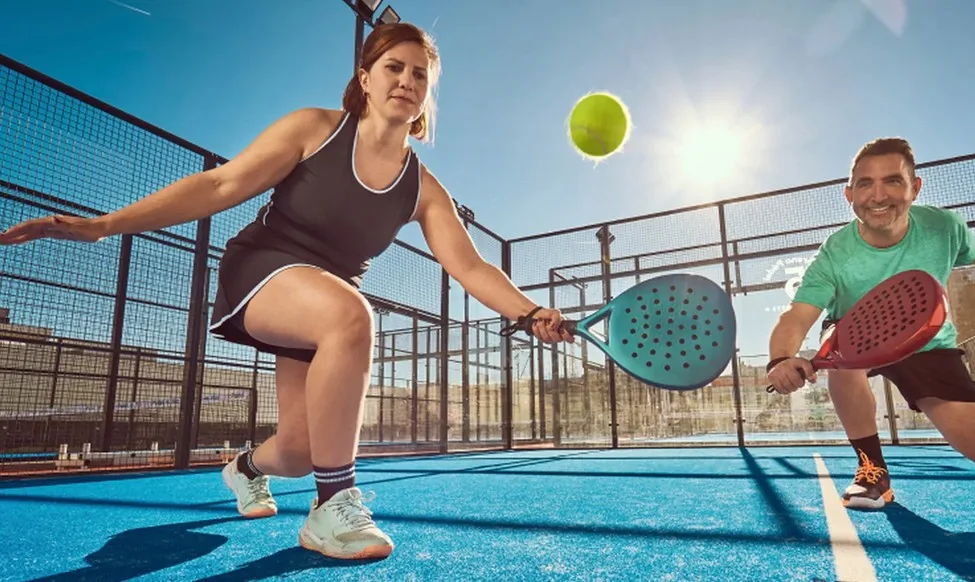 Padel Social🎾 & Drinks After 🍸🍺 - Young Professionals Nottingham at Nottingham Padel Centre