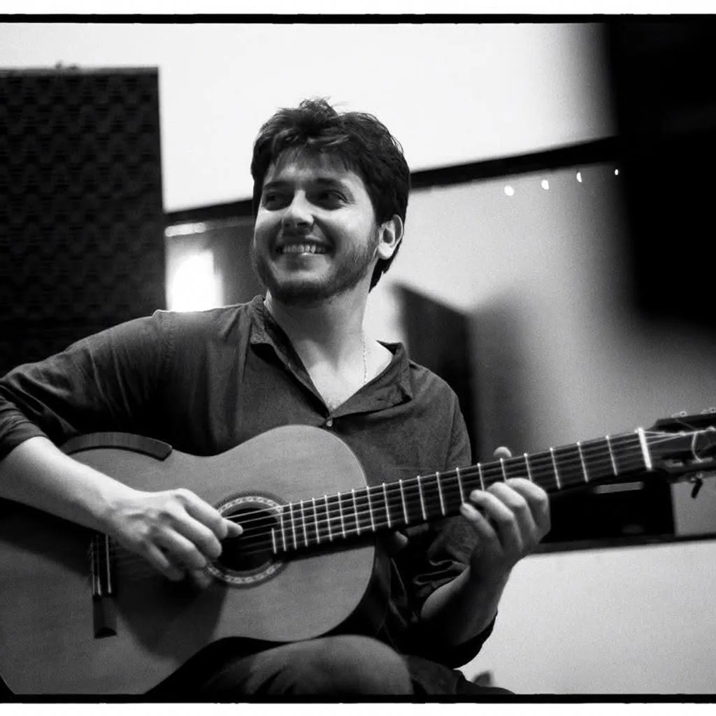 Felippe Oliveira Trio (Brazilian Jazz) - Live @L'AMI JAC at L'ami Jack Shepherds Bush Road W6 7PD