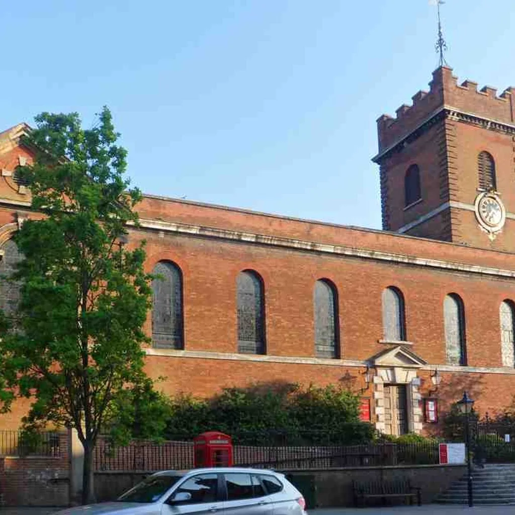 Guildford Audio Tour: A Historic Soundscape Journey at Rodboro Buildings