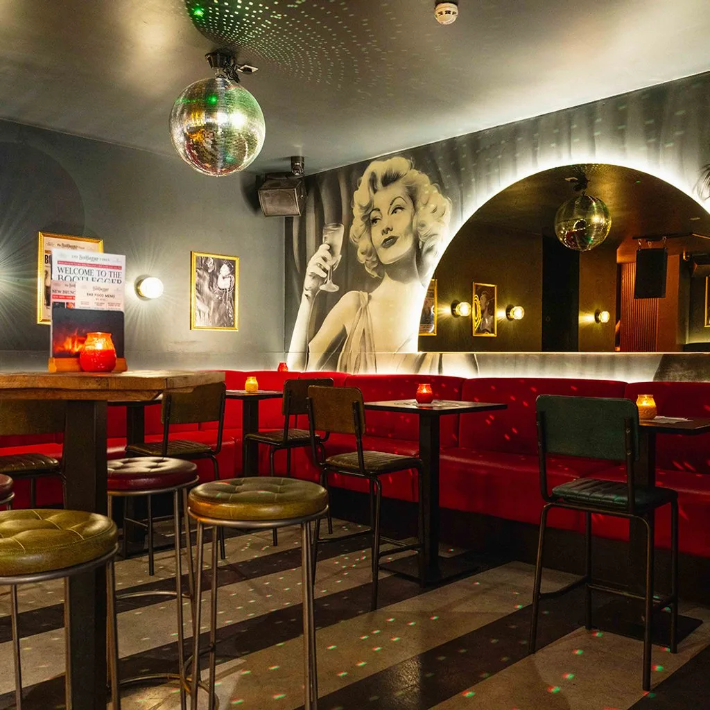 Over 40's Speed Dating in Covent Garden at Bootlegger