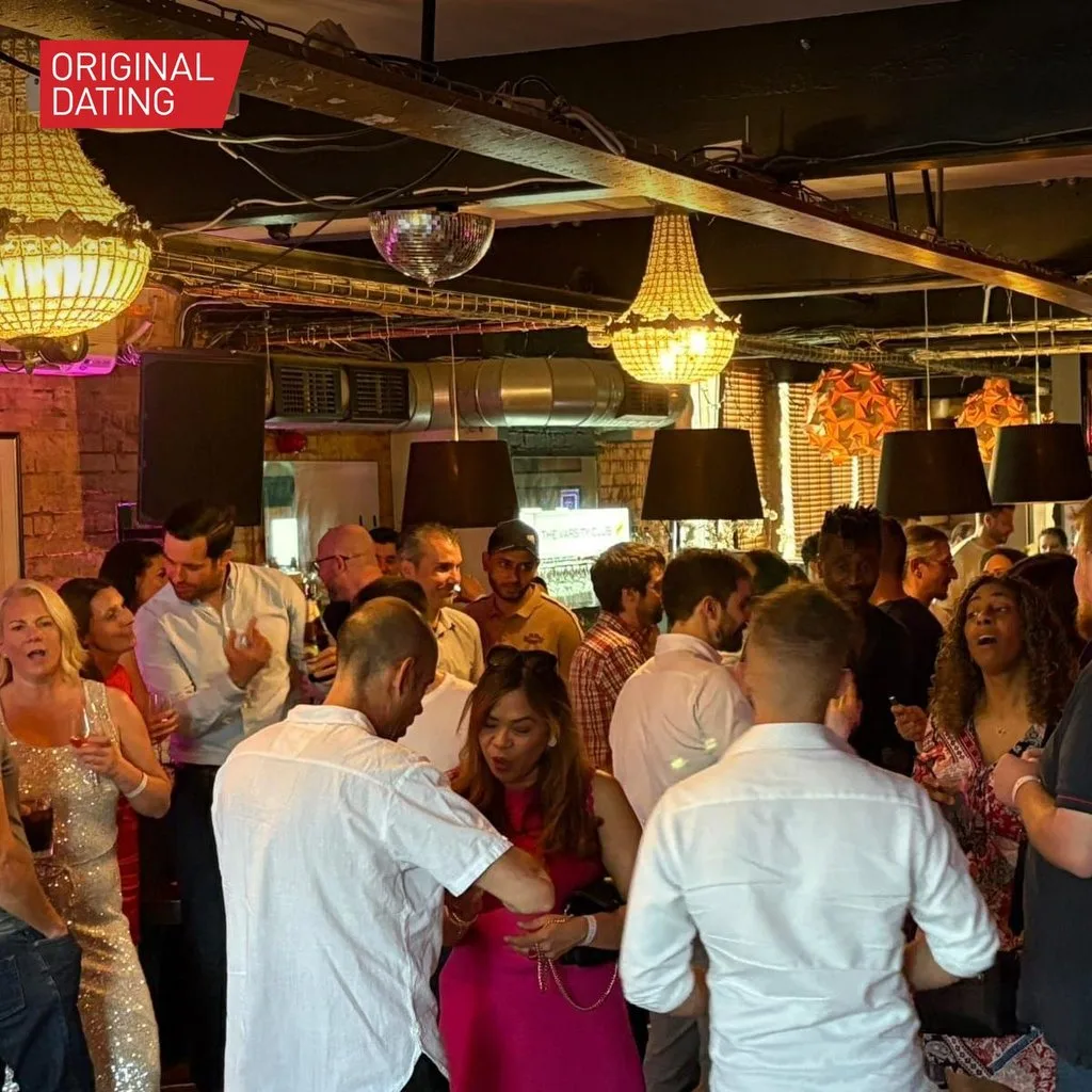 Saturday Lock & Key Singles Party in Central London | 30s-40s at The Cocktail Club (4 Great Portland Street)