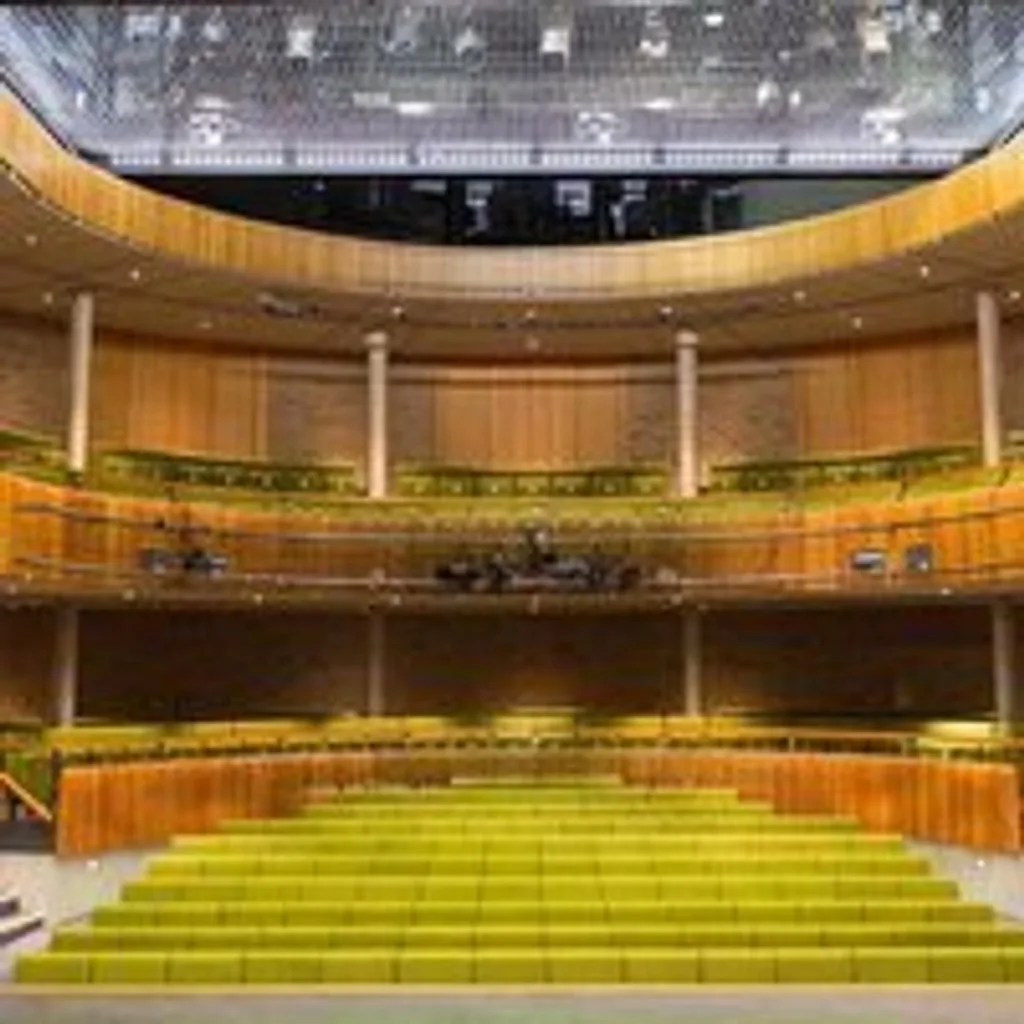 CLOSEUP COMEDY at the Parabola Arts Centre in Cheltenham at Parabola Arts Centre