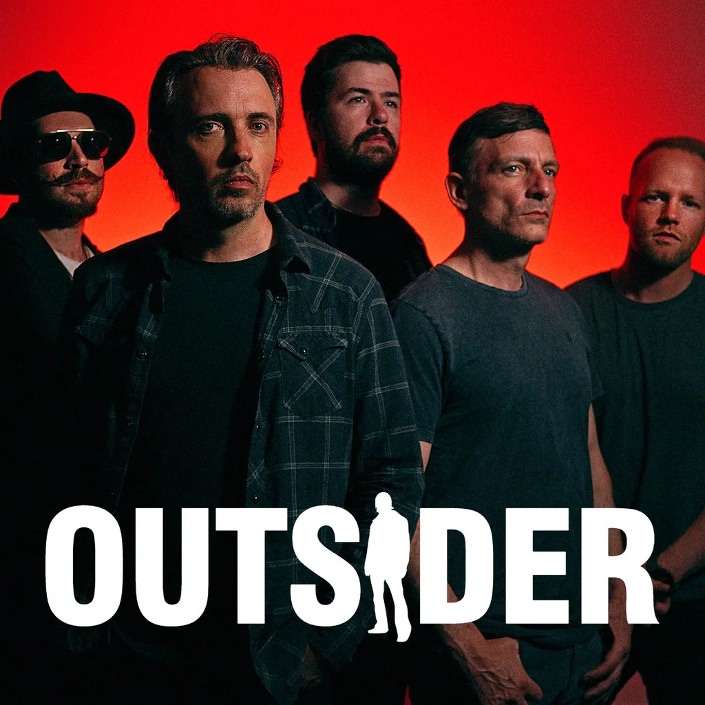Outsider Live at The Beechwood Cafe