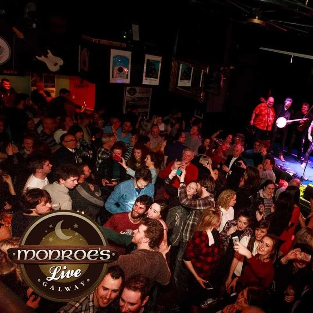 Michael McGoldrick, John McCusker and John Doyle at Monroes Live
