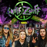 Enuff znuff at Holy Diver
