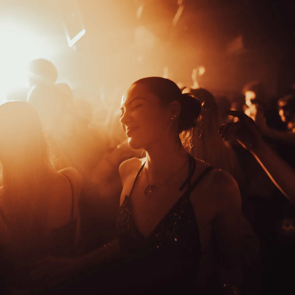 NEIGHBOURHOOD | House & UKG | Terrace Party at Bambu Beach Bar