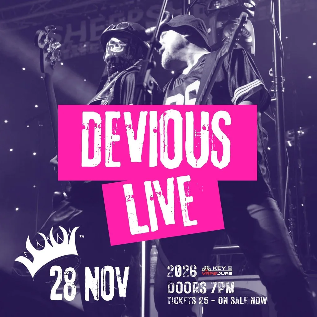 Devious at Clwb Crown