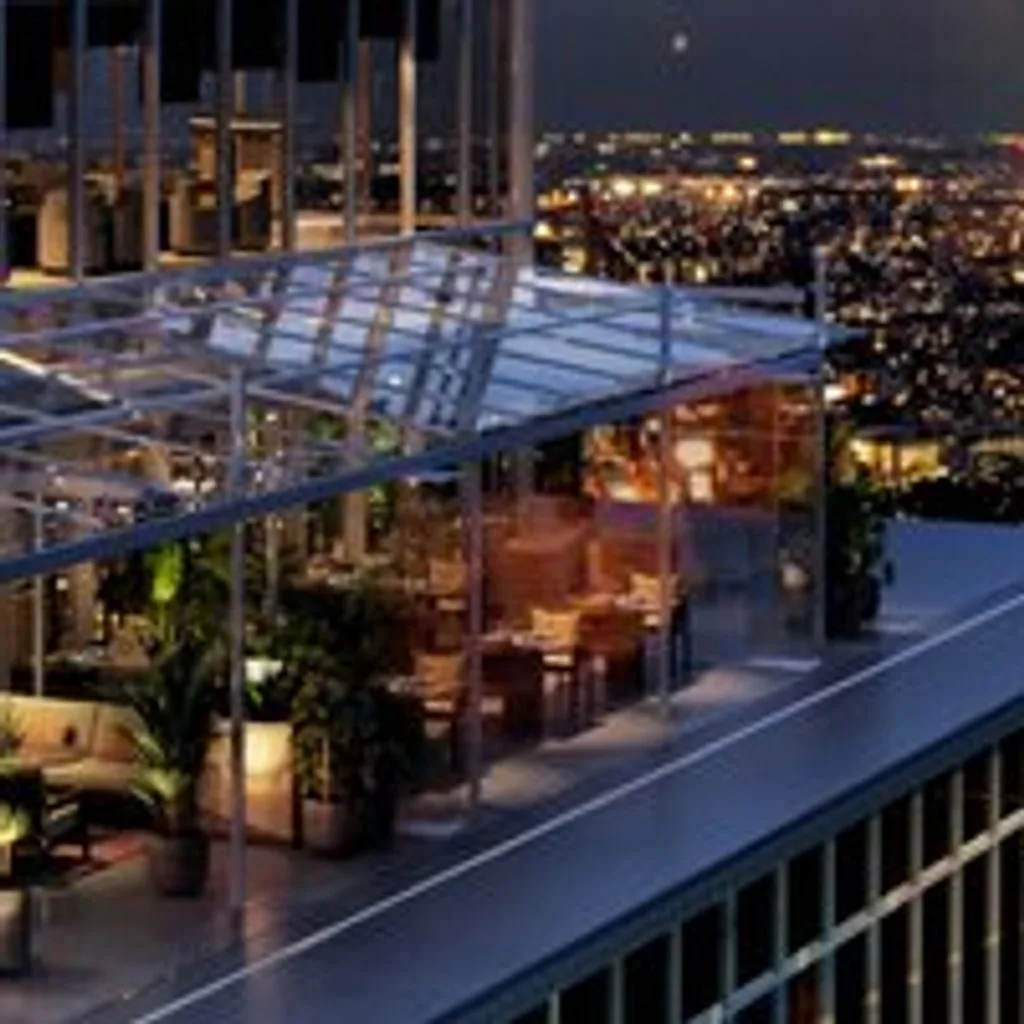 Mixer at Ce La Vi - Sky-High Singles Social at CÉ LA VI London