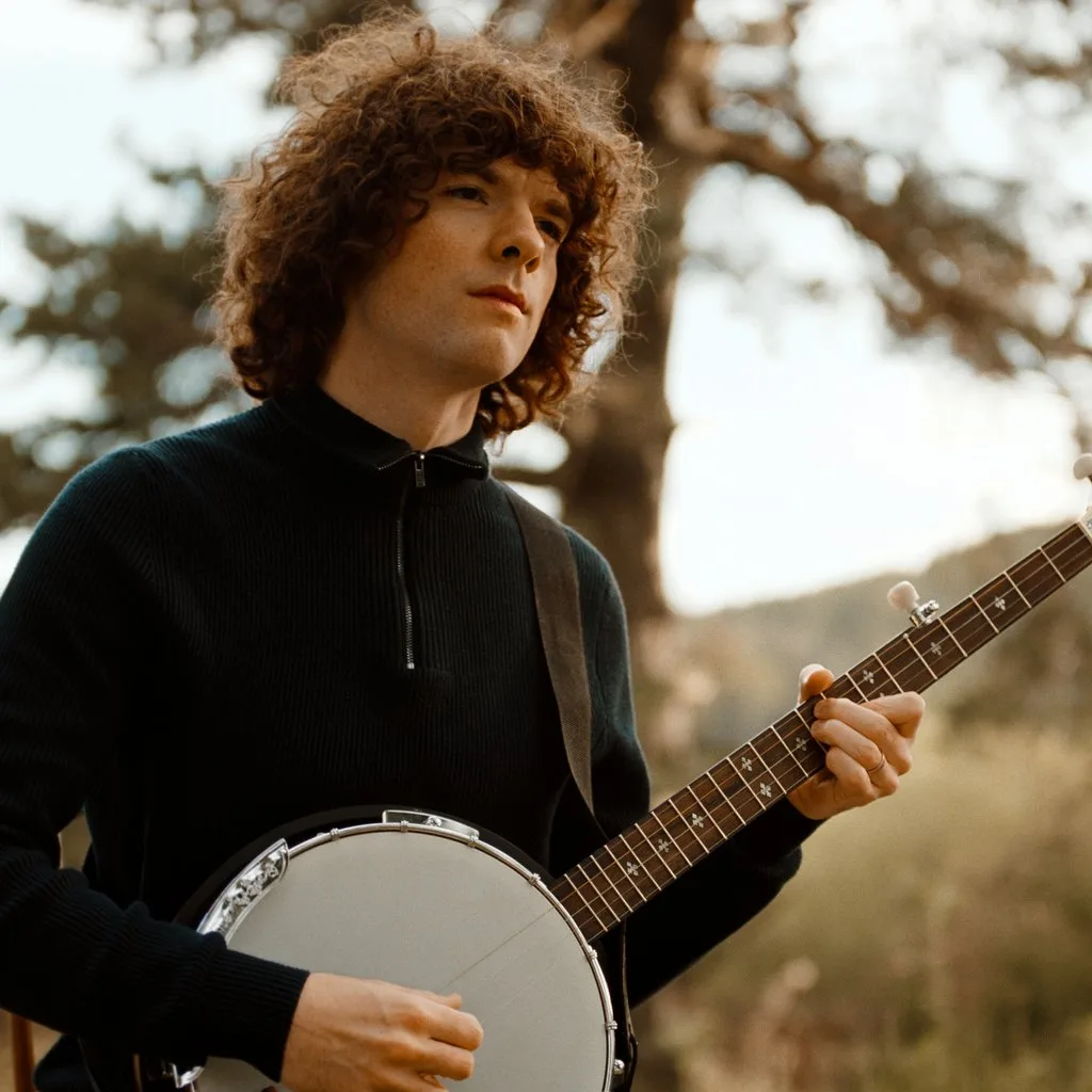 Dylan John Thomas: Matinee Acoustic Stripped Back Set