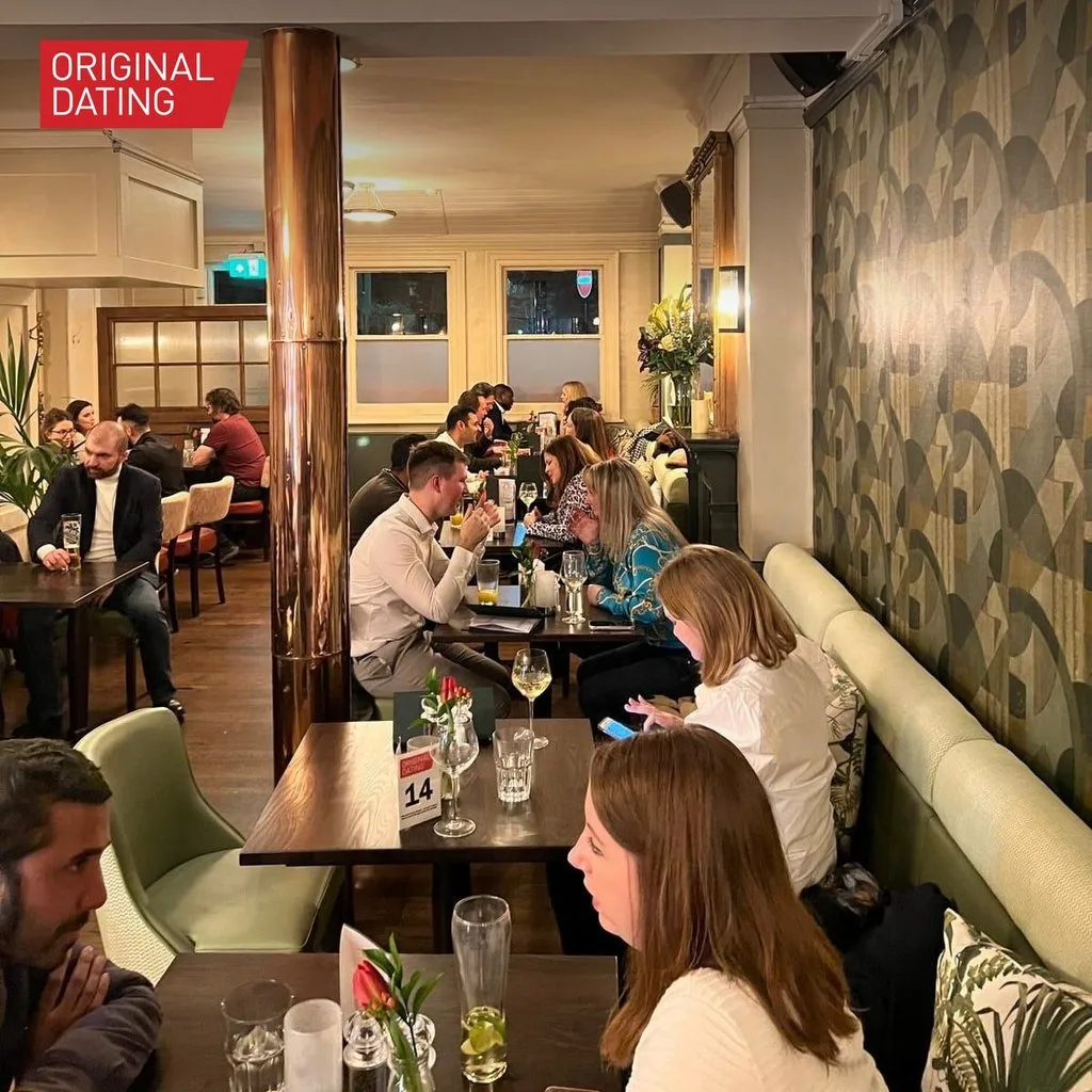 Speed Dating in Stevenage @ Cinnabar | 30s-40s at Cinnabar