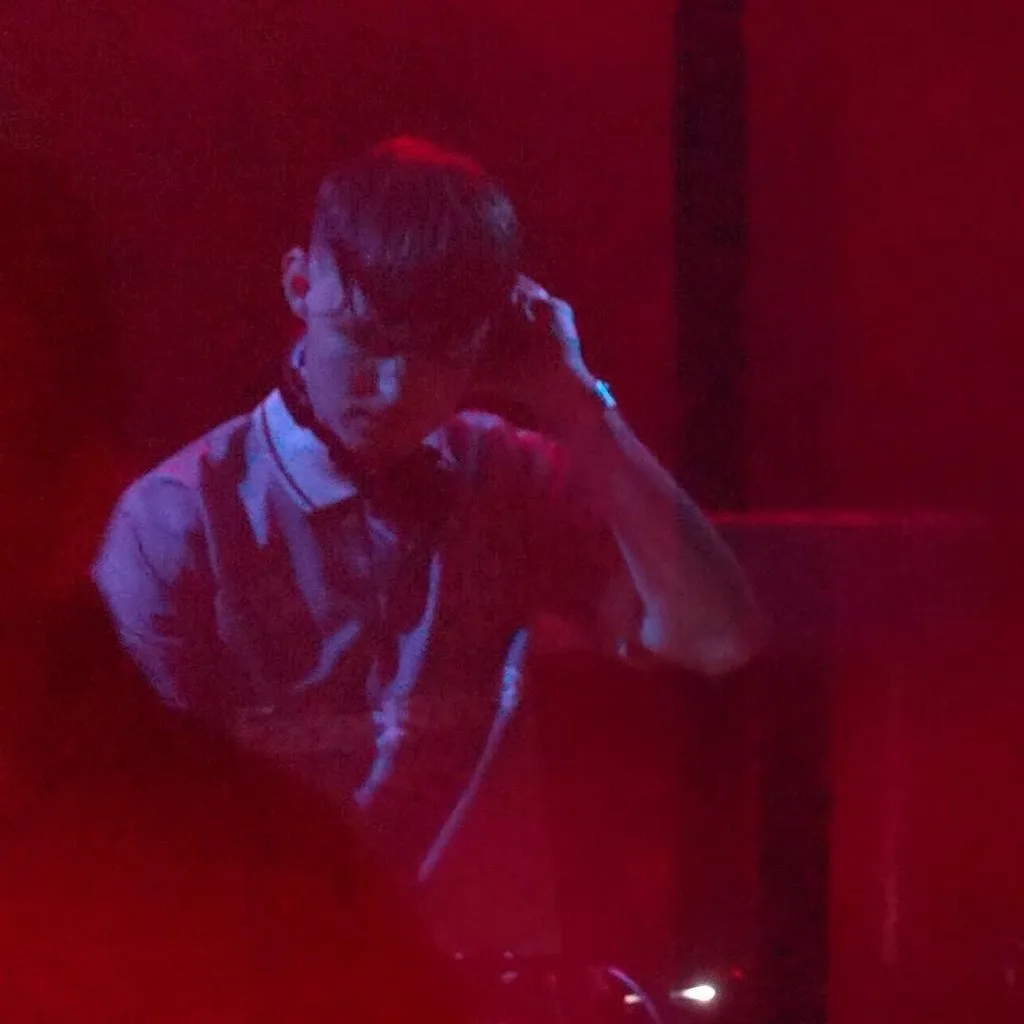 Ewan Farrell (All Night along)