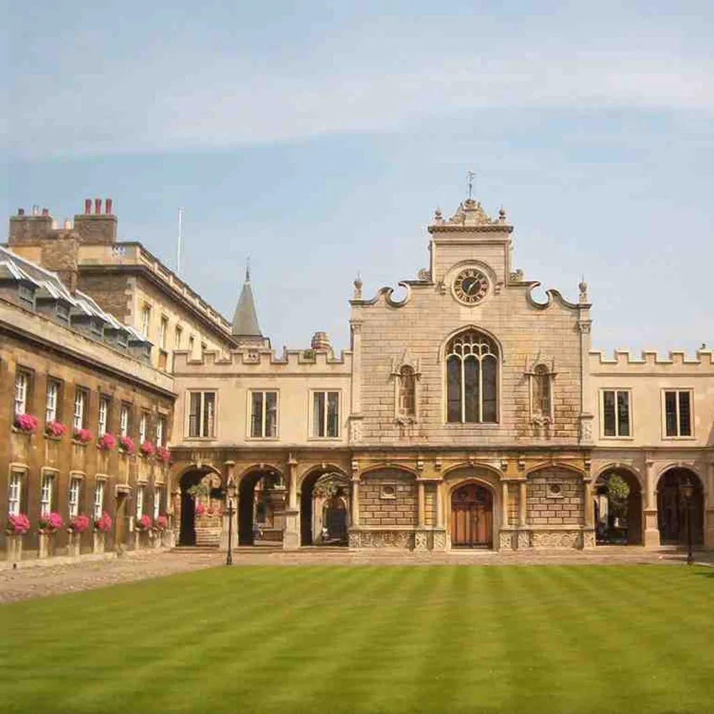 Cambridge Audio Tour: Echoes of Knowledge and Stone