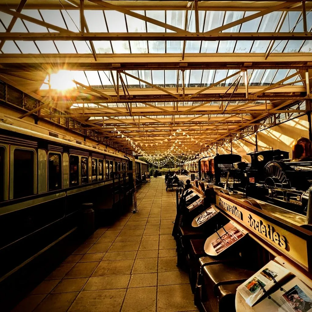 EMALEXIAN Paranormal Investigation - Bucks. Railway Centre at Buckinghamshire Railway Centre