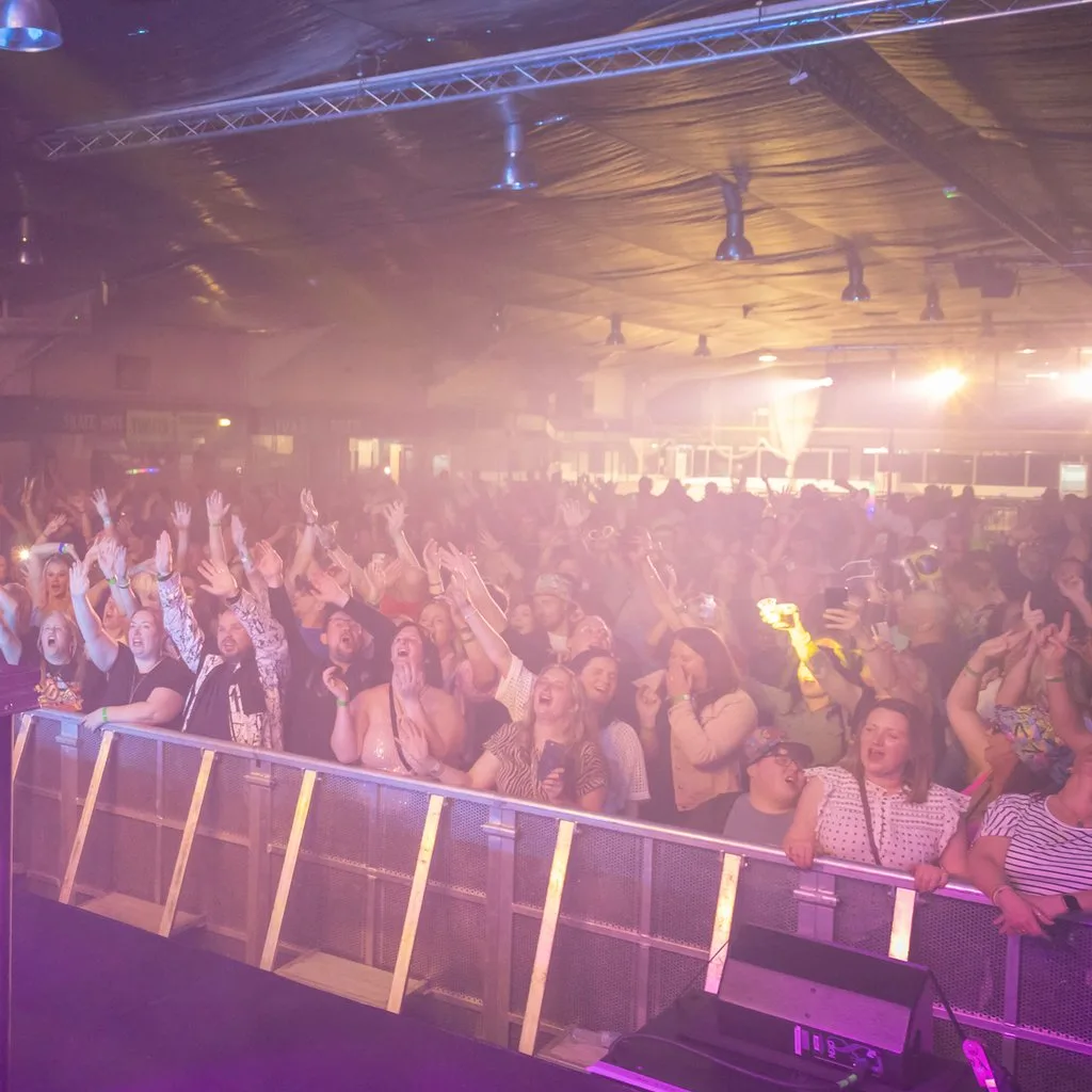 Inverness Goes Large!
