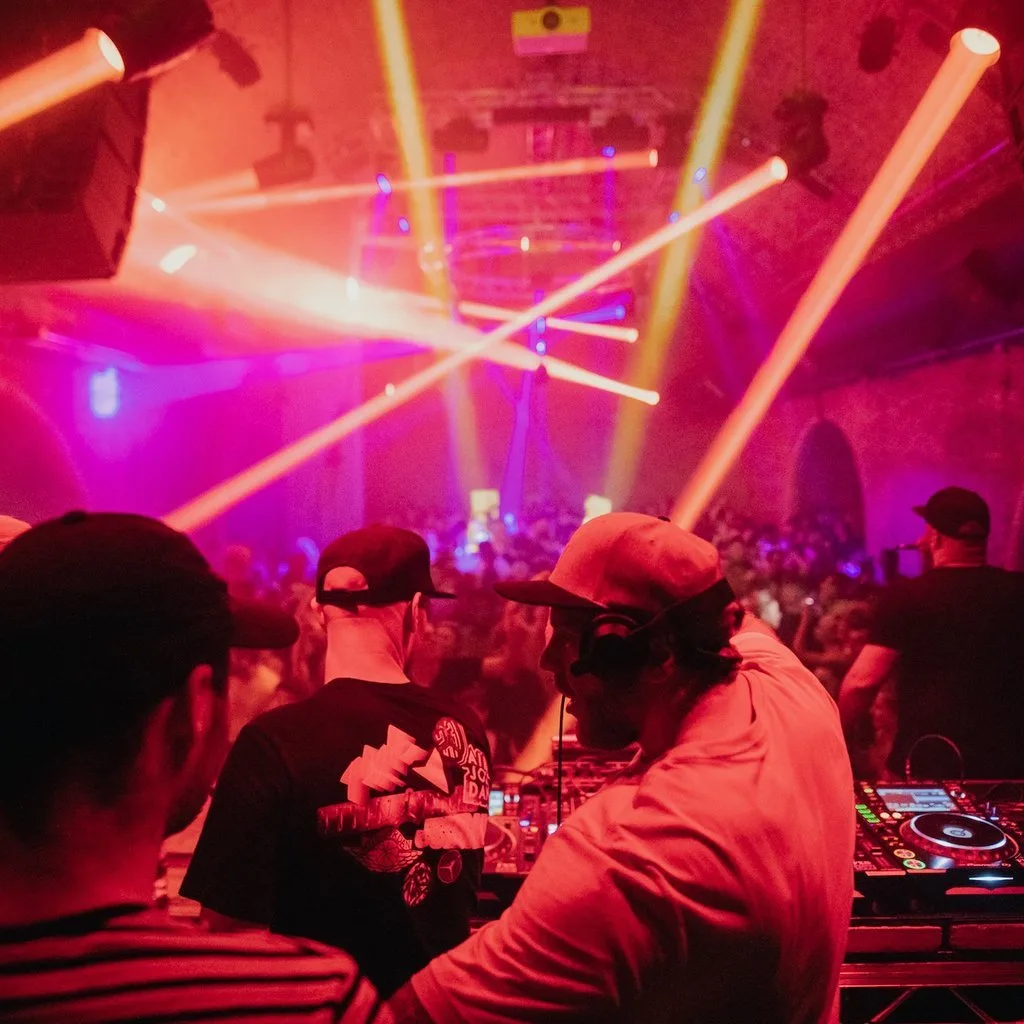 FREE TICKETS + FREE DRINK: 2026 - House & Disco ALL NIGHT LONG