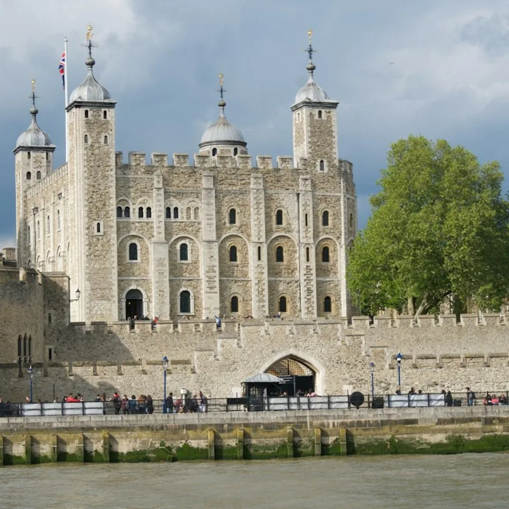 Tower of London Audio Tour: Prisoners and Crowns