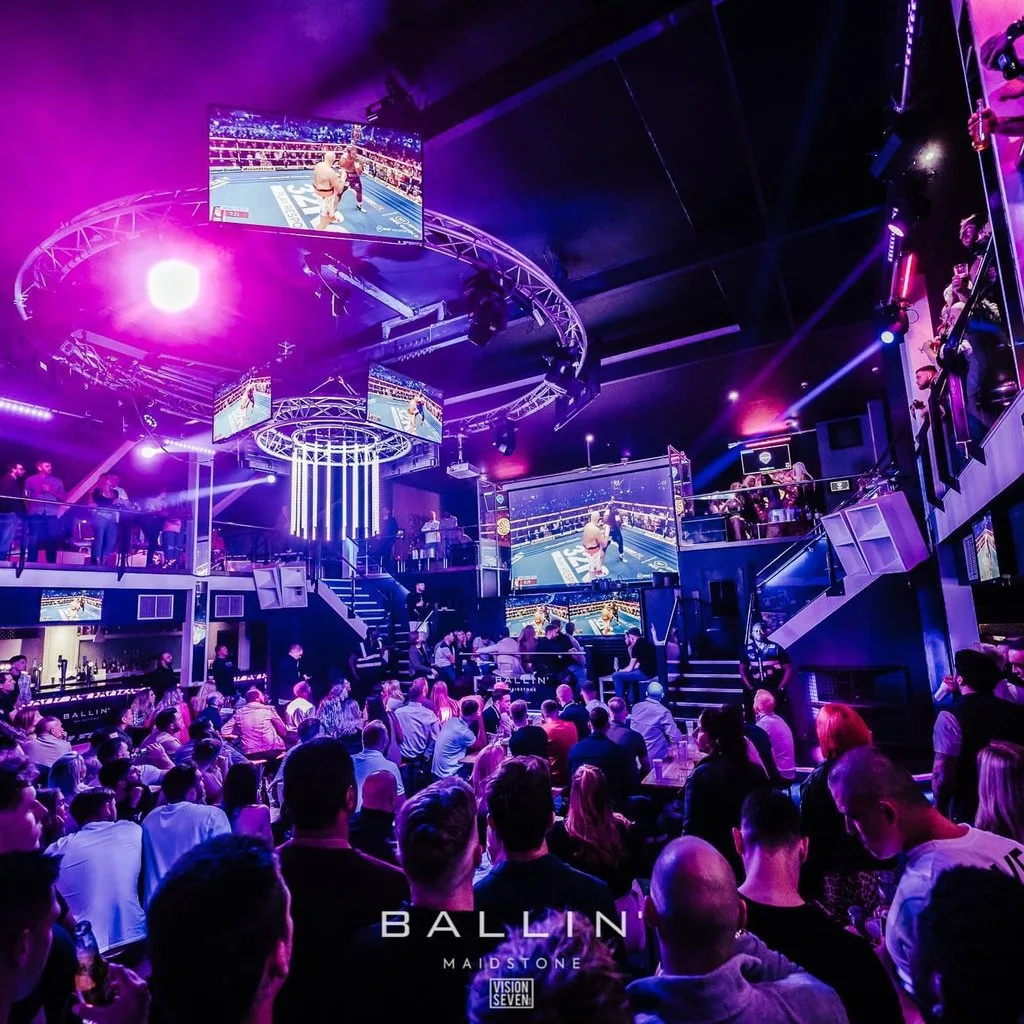 TYSON FURY vs ANTHONY JOSHUA LIVE AT KENT'S HOME OF LIVE SPORTS at BALLIN' Maidstone
