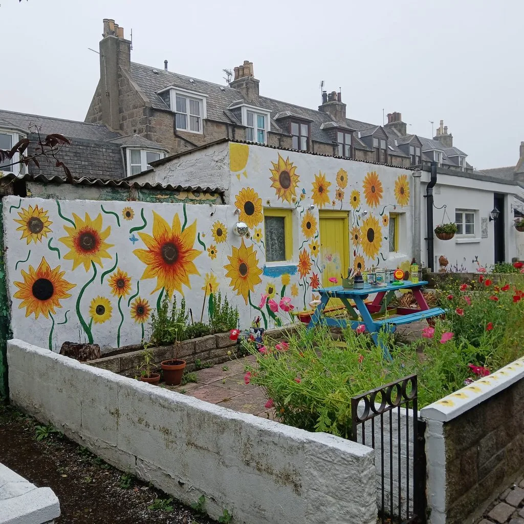 Old Harbour and Footdee Walking Tour at Old Blackfriars