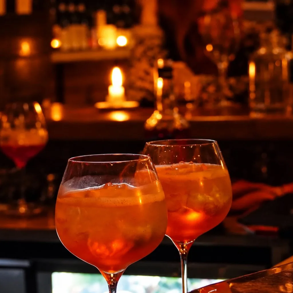 Christmas Drinks For Singles @ Basil's, Reigate (Under 40) at Basil's Of Reigate