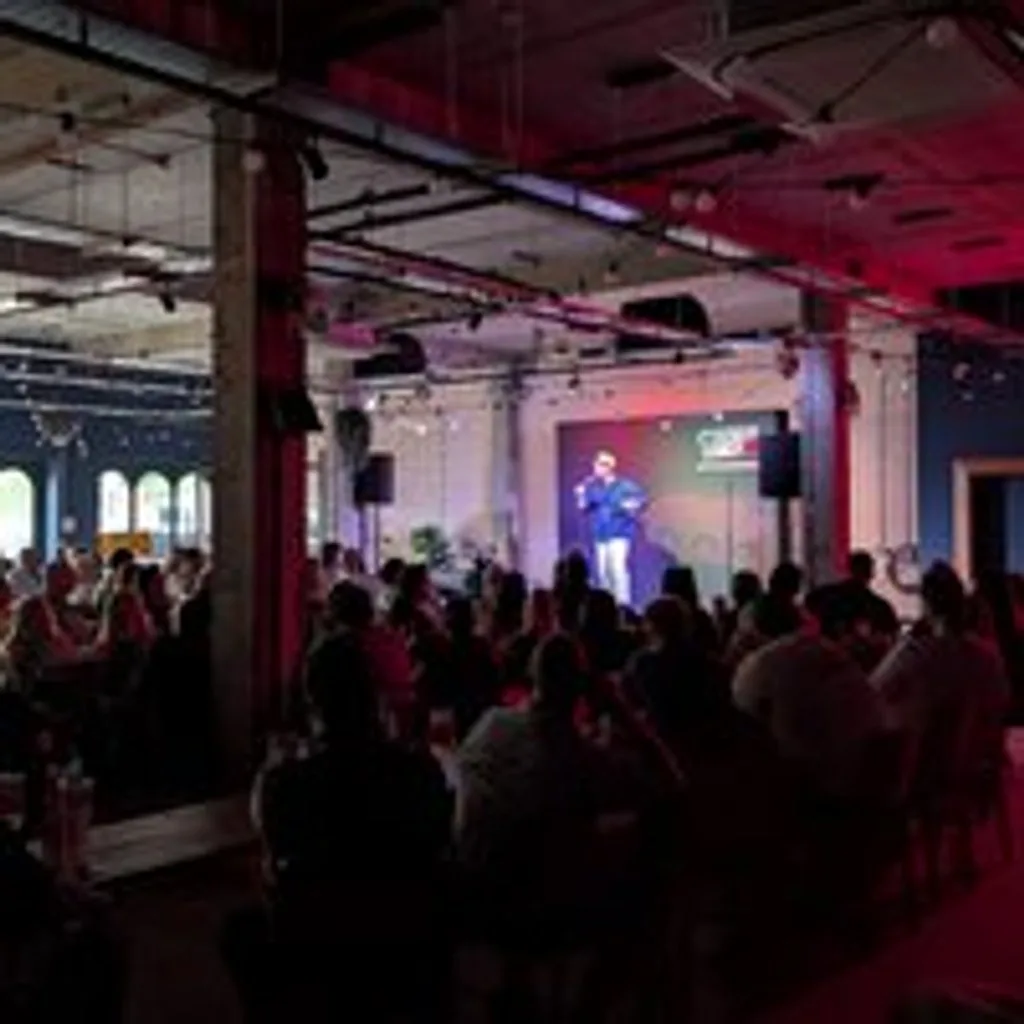 CLOSEUP COMEDY at Dockworks Waterfront