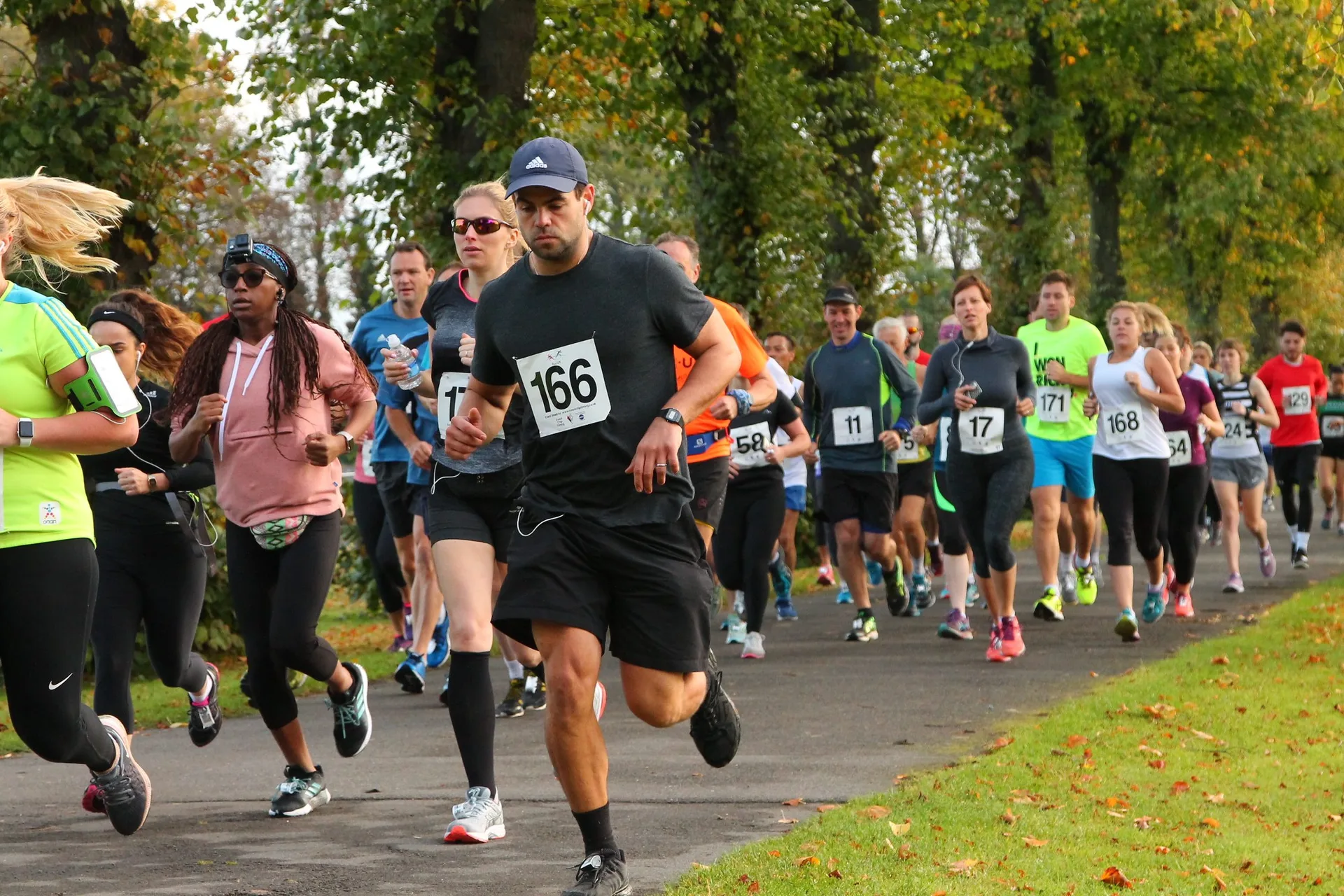 Putney & Fulham Half Marathon at Barn Elms Sports Centre