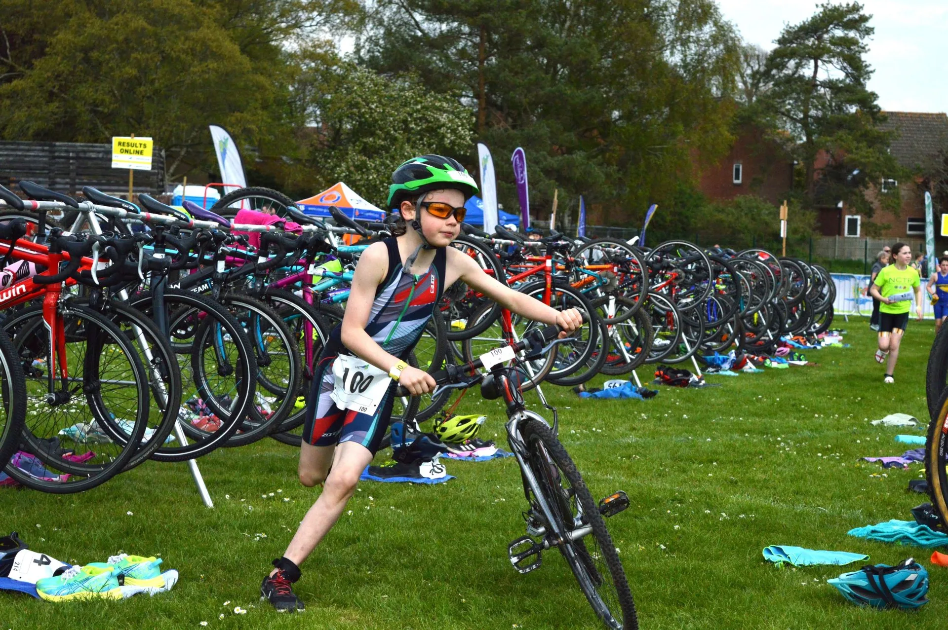 Oldbury White Horse Children's Triathlon at Calne Community Campus