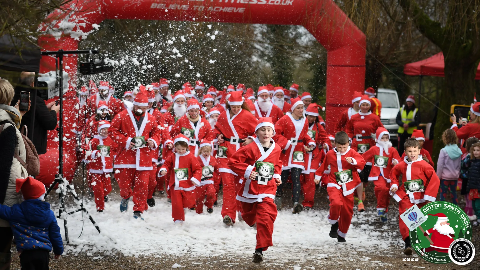 Dinton Santa Dash - 2km & 5km at Dinton Pastures Country Park