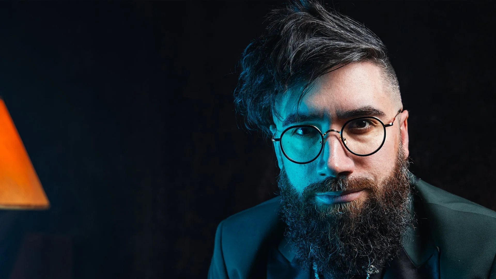 Peter Antoniou: Pretty Psychic Tour at The Forge Comedy Club