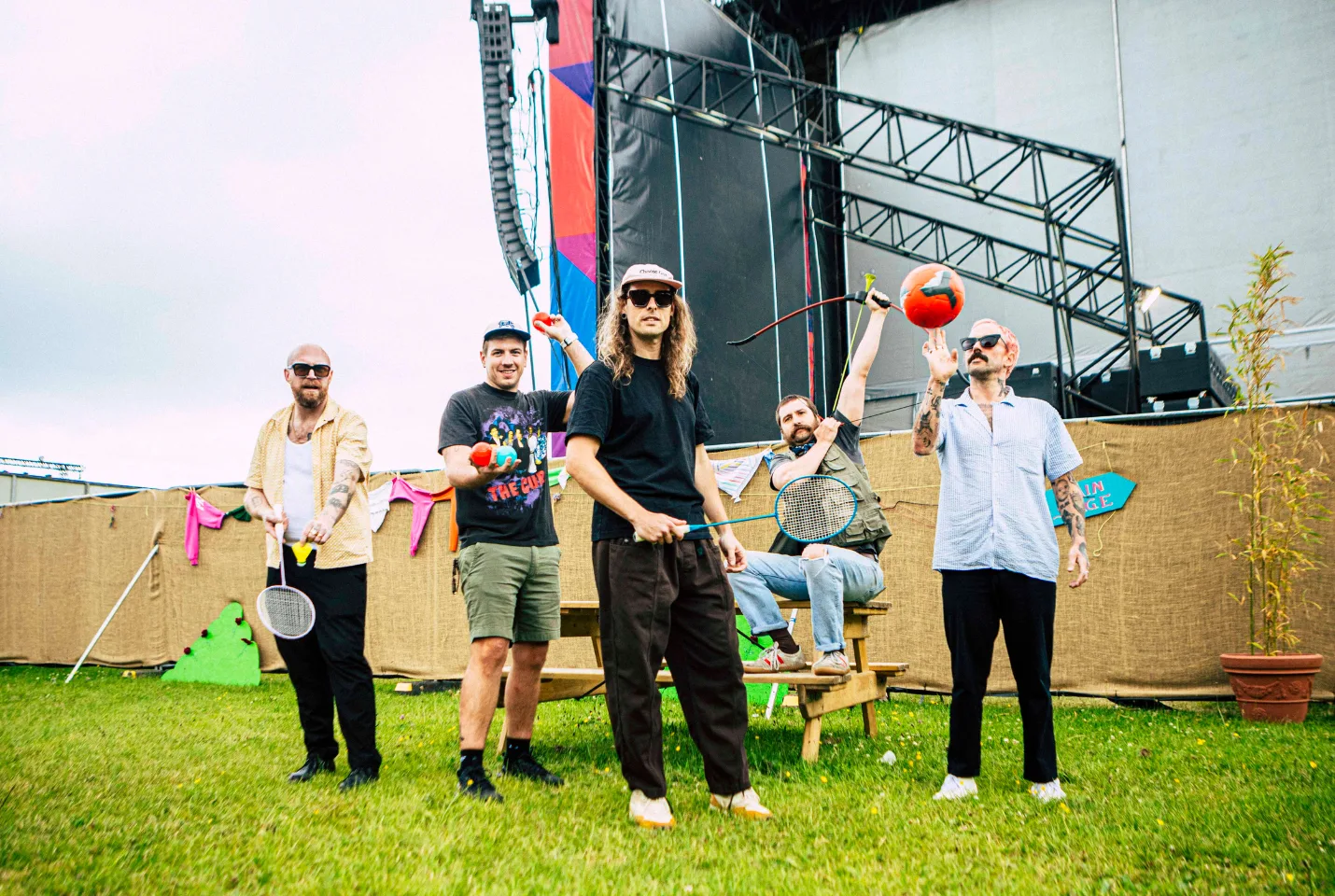 IDLES