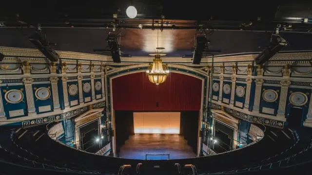 Behind the Curtain: Playhouse Heritage Tours