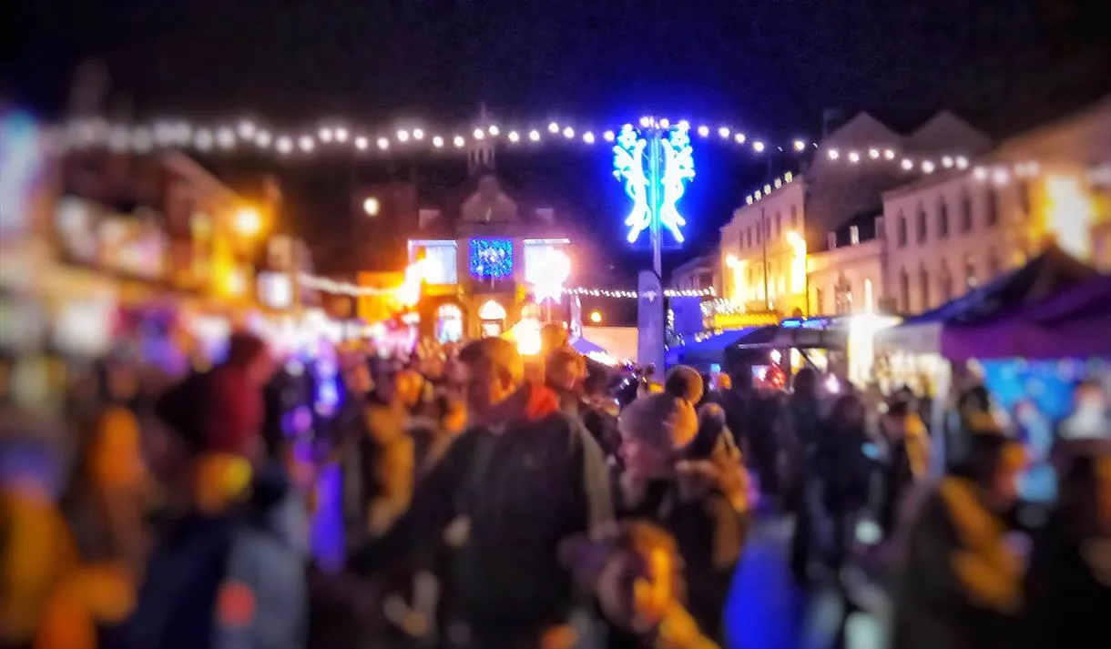 Marlborough's Christmas Lights Event at 5 HIGH STREET
