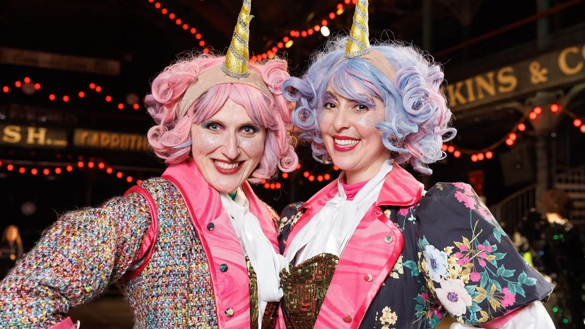 Sarah Rose Graber and Ruxy Cantir: Unicorn Dance Party Flash Mob at St. Enoch Centre