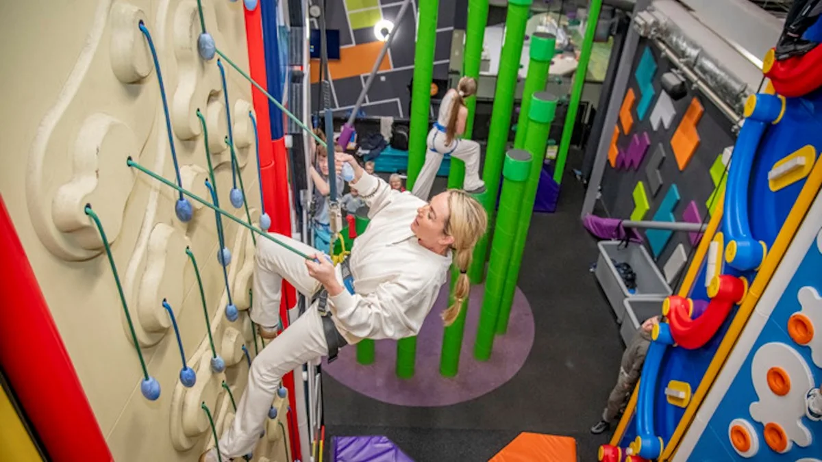 Student Climbing Night at Kelvin Hall Clip n' Climb