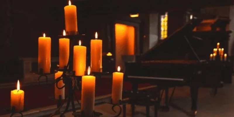 New Year's Eve Moonlight Sonata by Candlelight