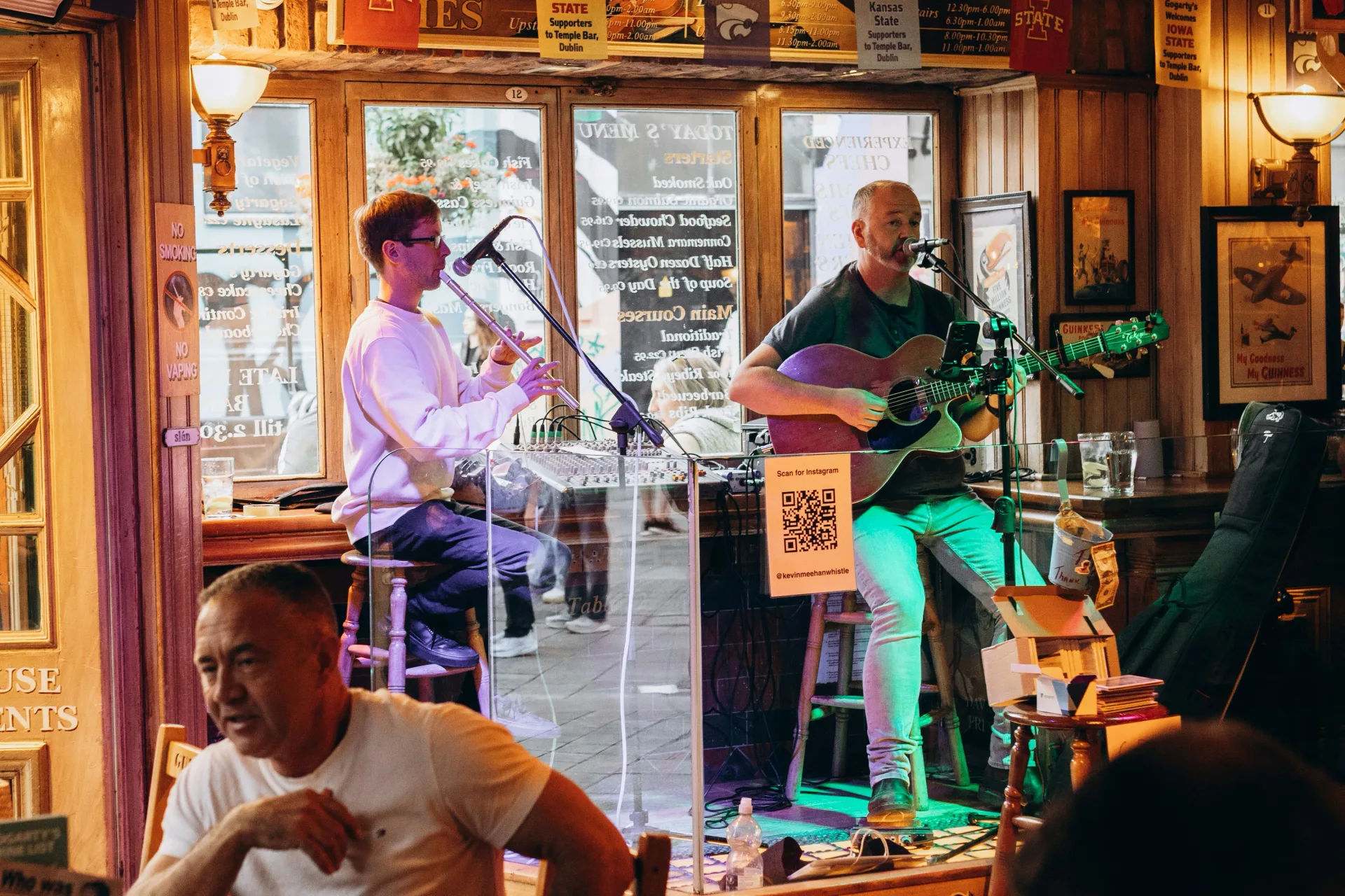 June Carousel — Free Sligo Live Performance