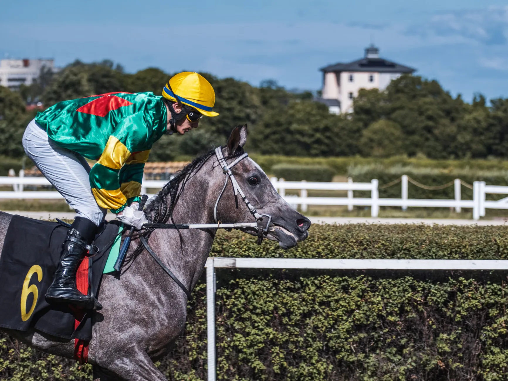 Bank Holiday Family Fun Day - Chepstow Racecourse at Chepstow Racecourse