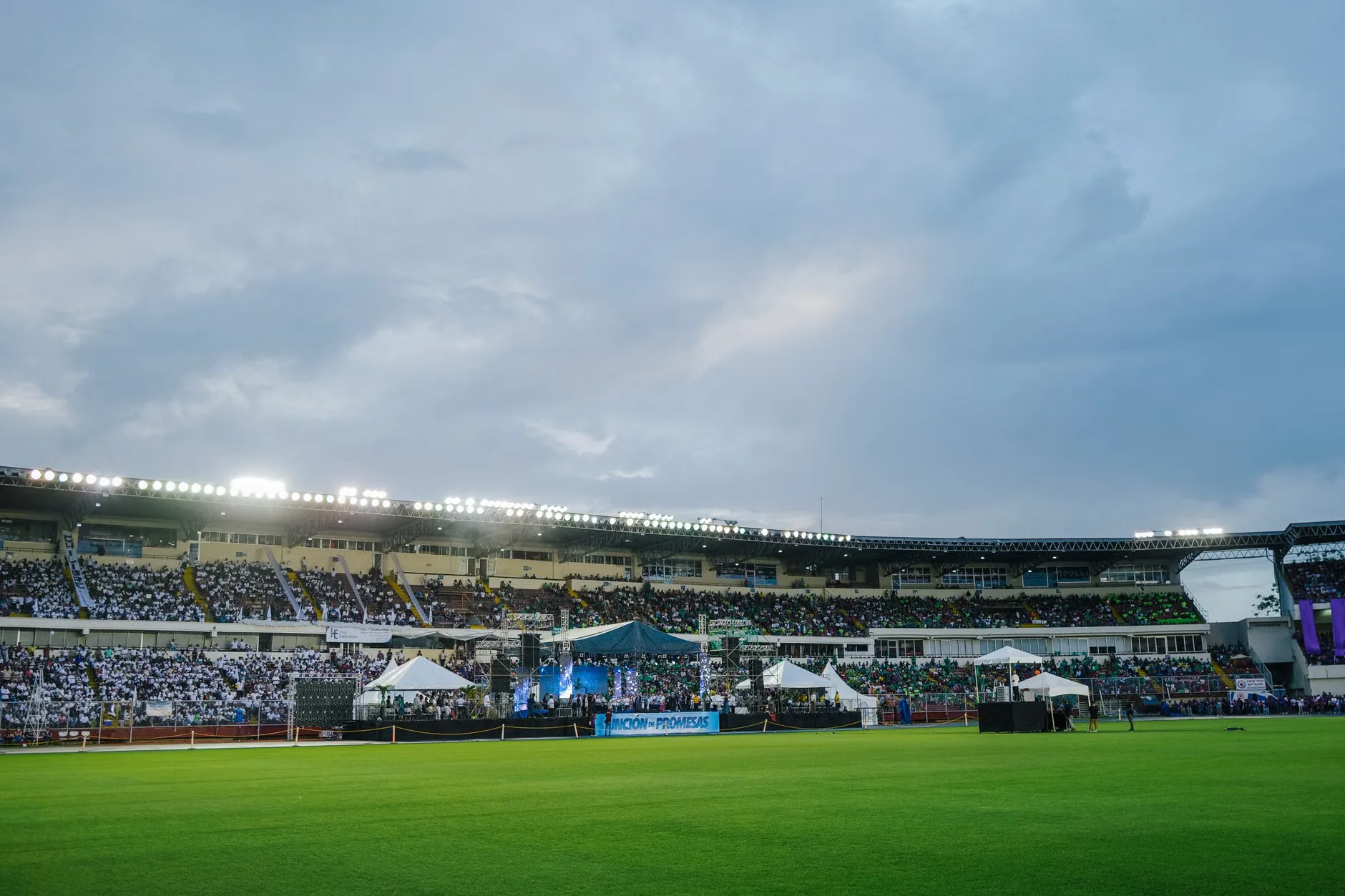 One Day Cup - Sharks V Yorkshire at The 1st Central County Ground