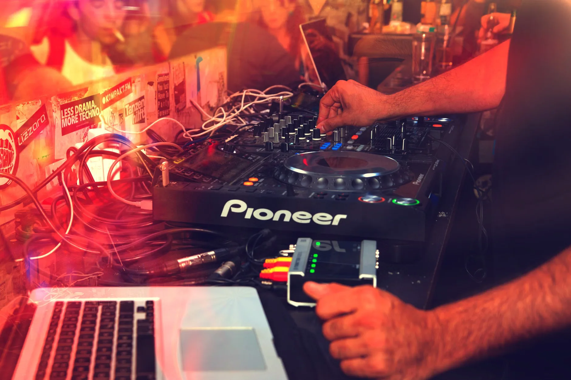 Bath Singles Party! Single Strangers Anniversary | All Ages at Kingsmead Street Bottle