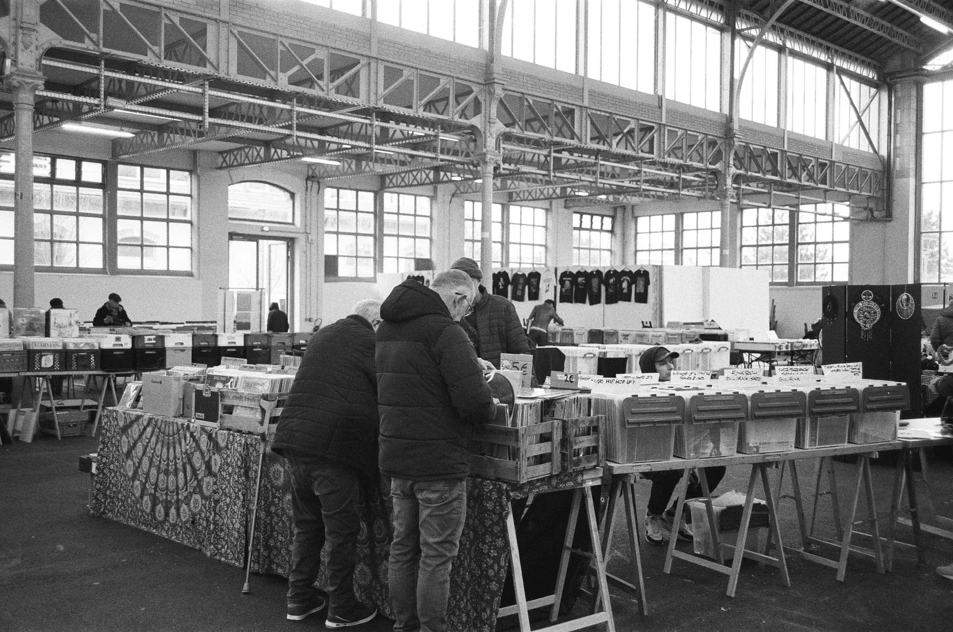 Sheffield Headlock Vintage Clothing Sale at University of Sheffield Students' Union