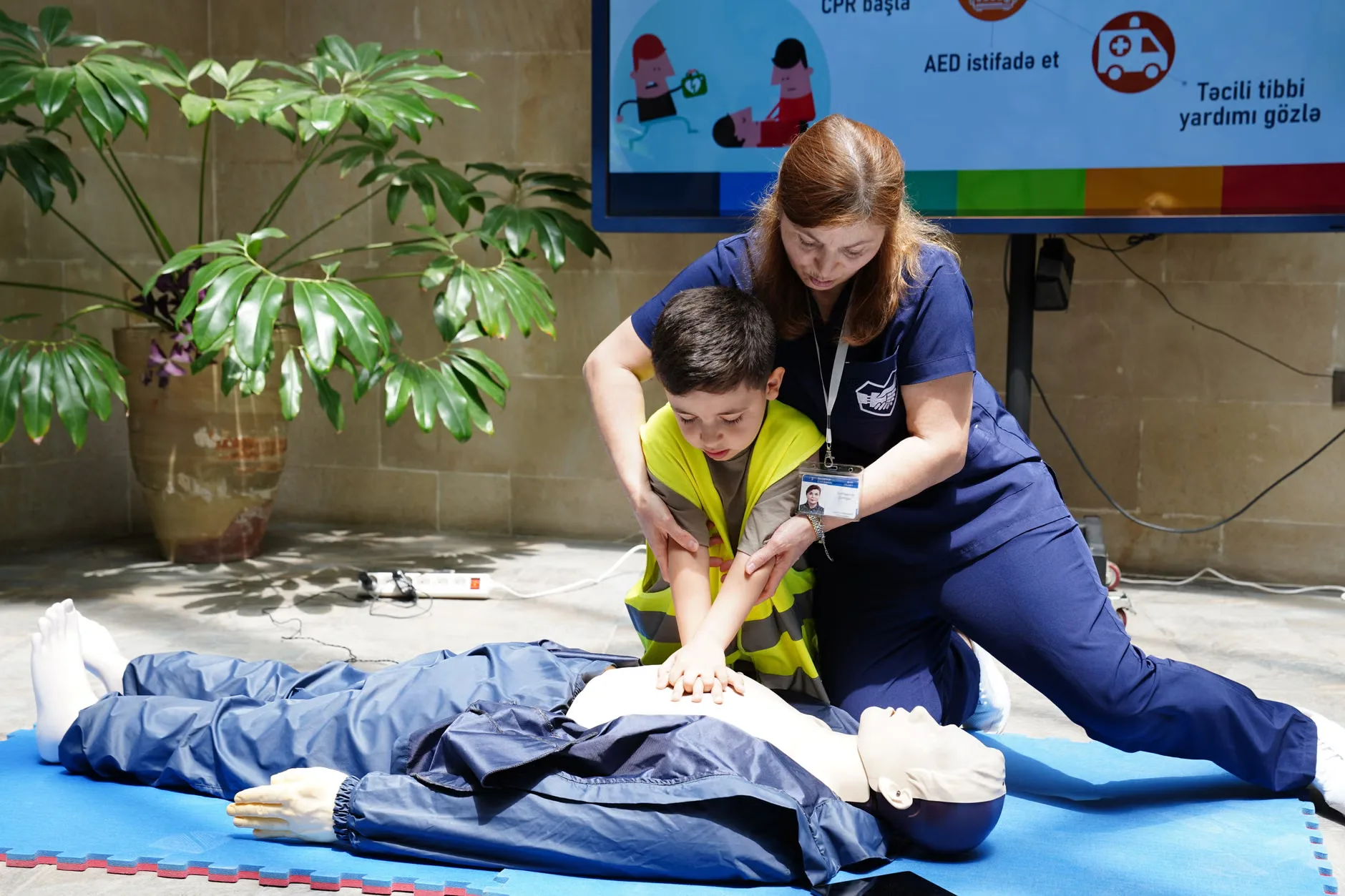 Emergency First Aid at Work (EFAW) Course - Cardiff at Mercure Cardiff North