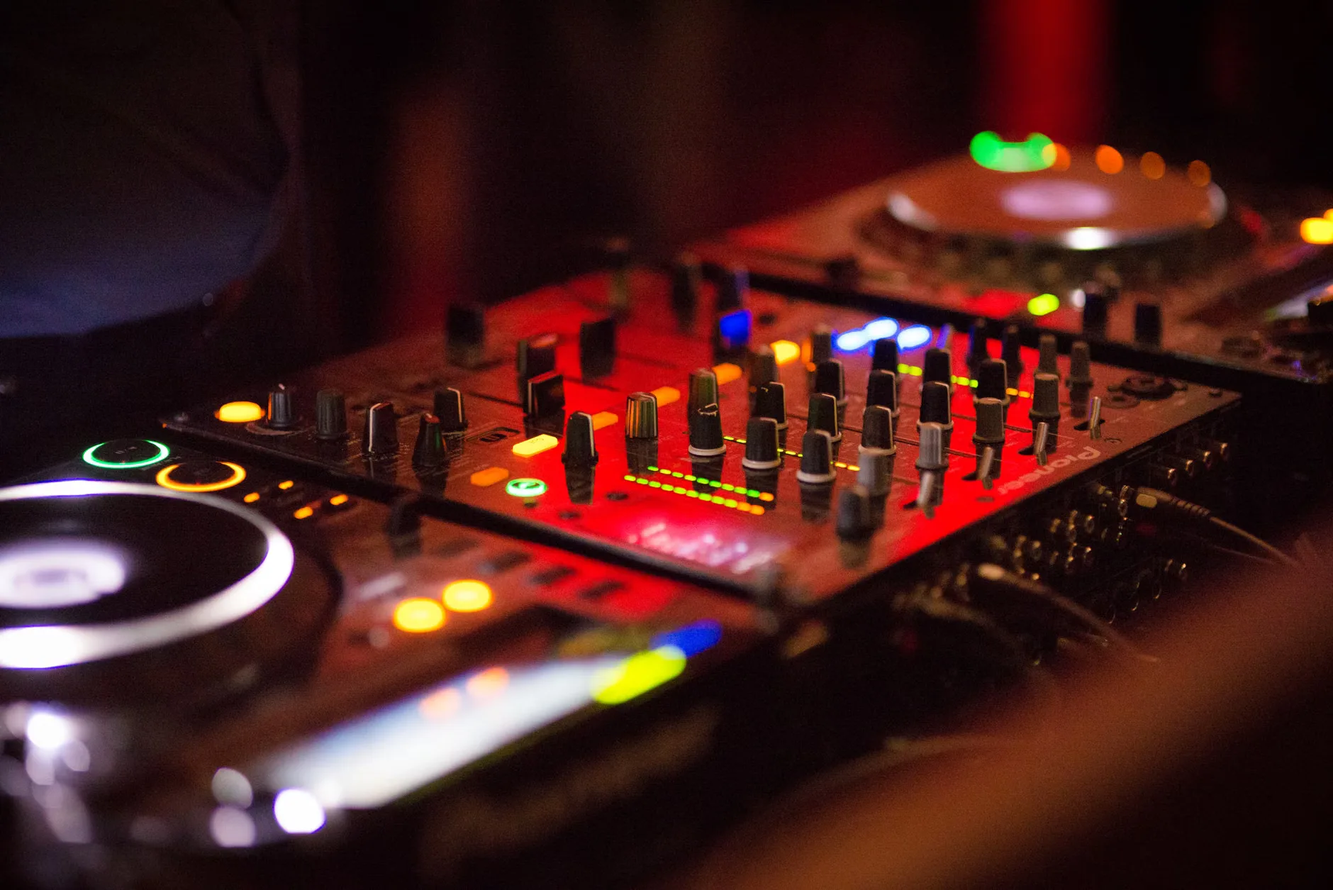 Daytime Disco - 80s, 90s, 00s at Drummonds